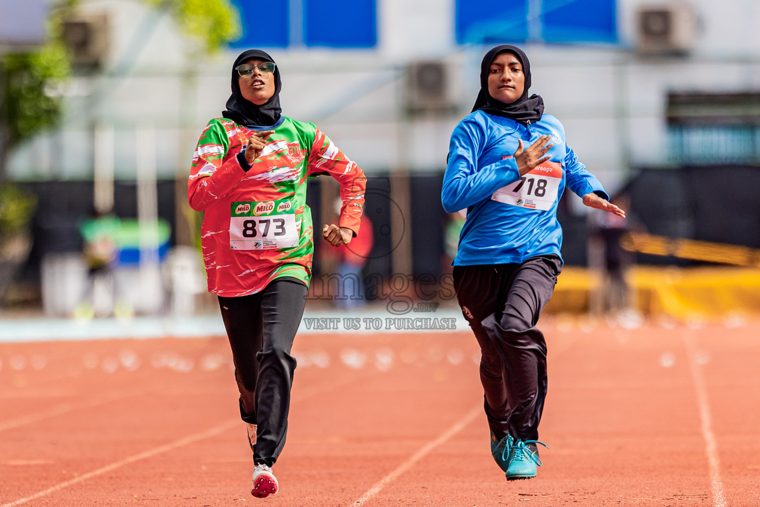 Day 4 of Inter-school Athletics Championship 2025 held in Ekuveni Synthetic Track, Male', Maldives on Thursday, 09th October 2025. Photos by: Areef Adam / Images.mv