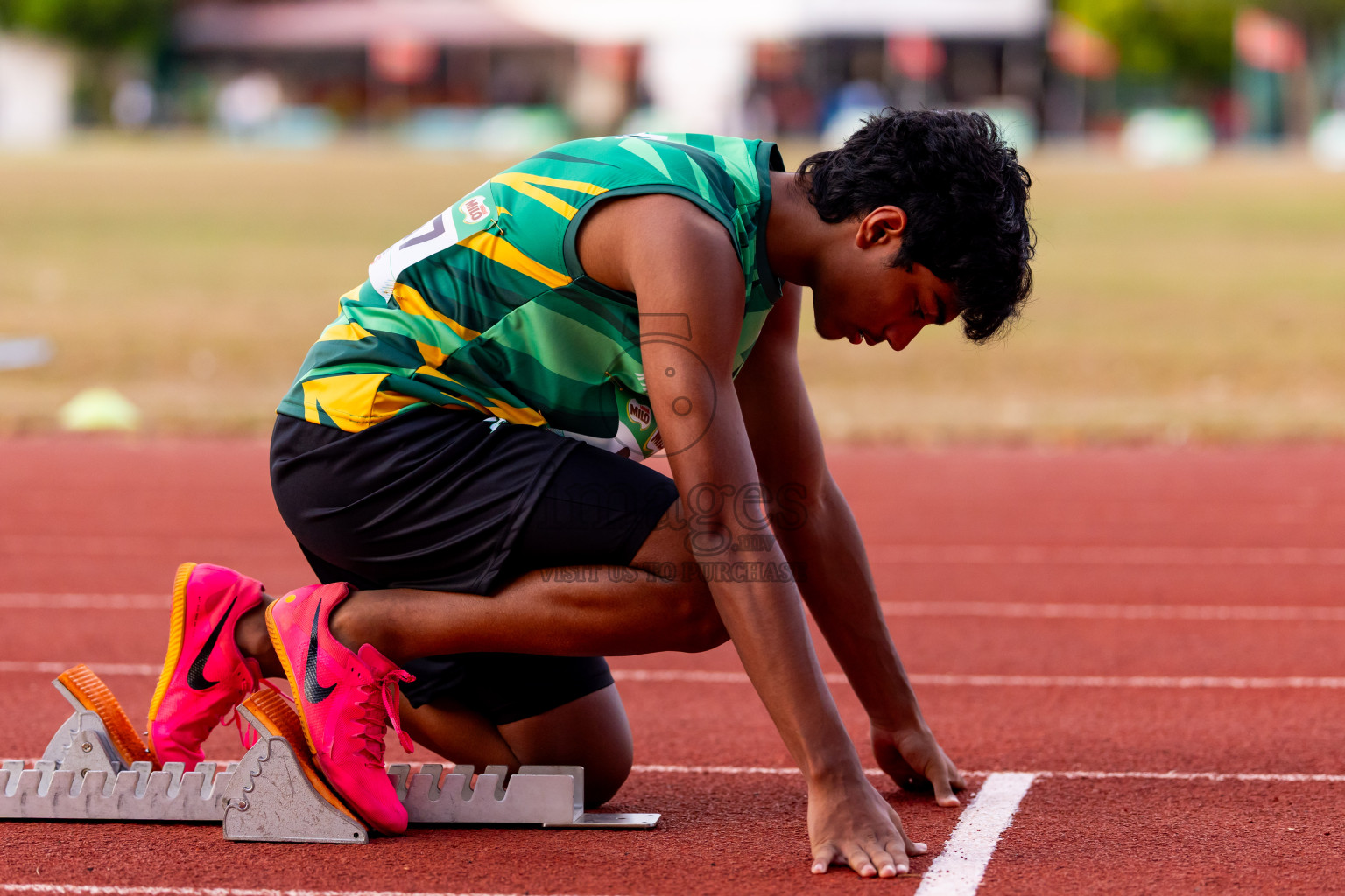 Day 1 of Inter-school Athletics Championship 2025 held in Ekuveni Synthetic Track, Male', Maldives on Monday, 06th October 2025. Photos by: Nausham Waheed / Images.mv