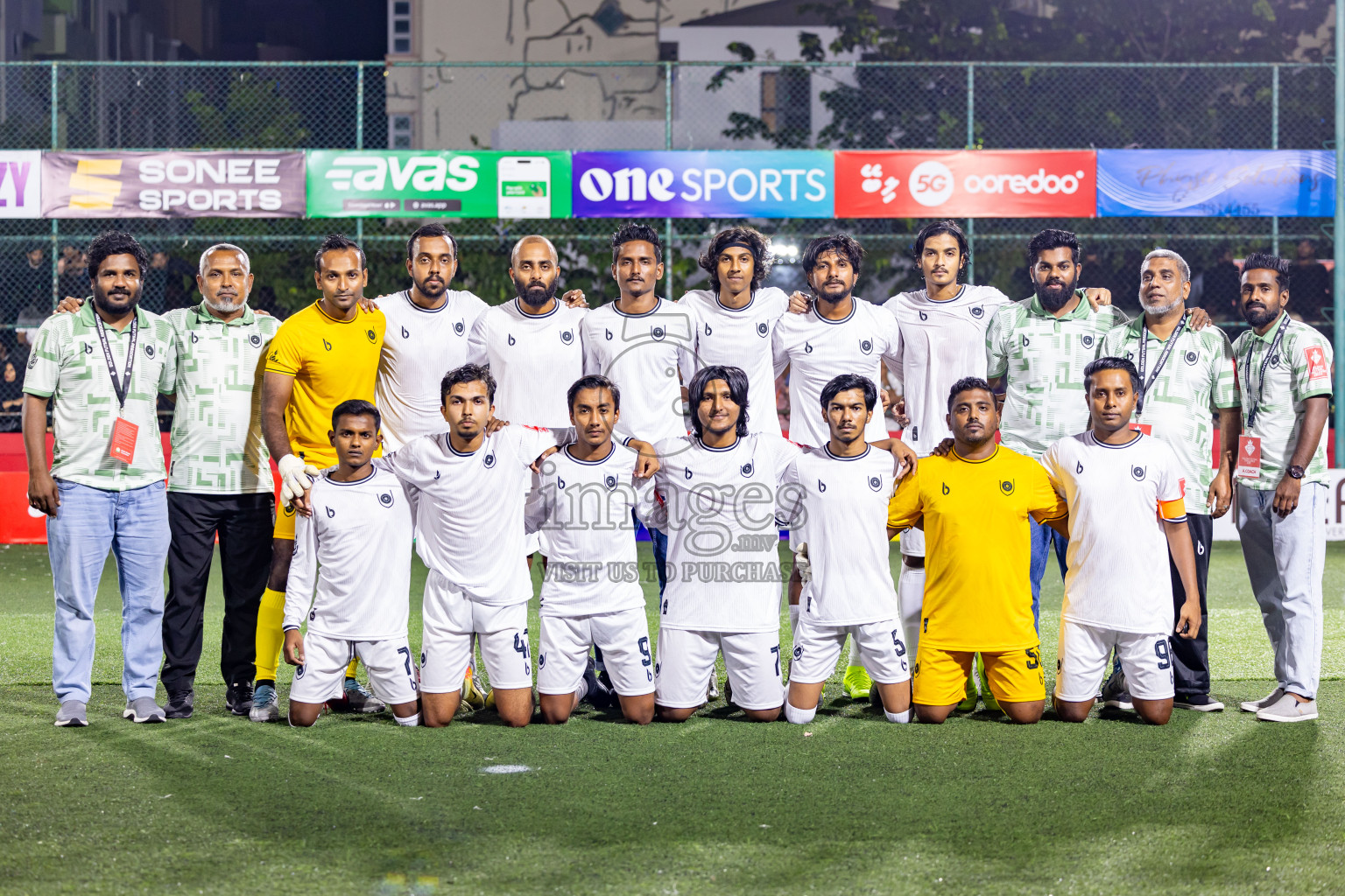 R Dhuvaafaru vs R Meedhoo in Day 14 of Golden Futsal Challenge 2025 was held on Saturday, 18th January 2025, in Hulhumale', Maldives. Photos: Nausham Waheed / images.mv