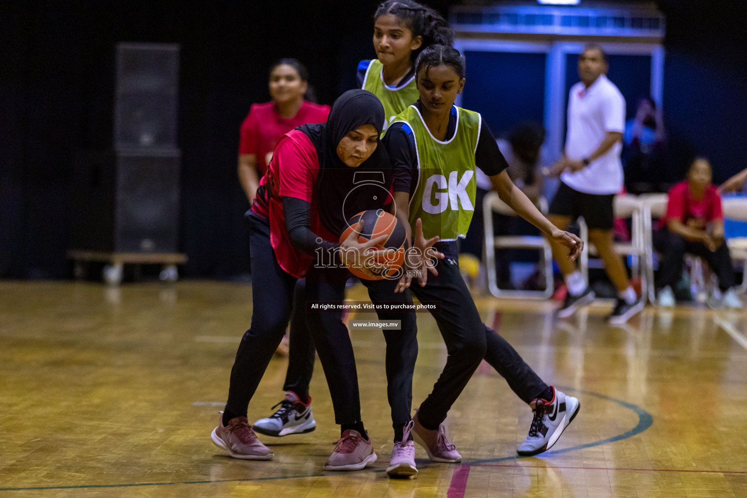 Lorenzo Sports Club vs Youth United Sports Club in the Milo National Netball Tournament 2022 on 20 July 2022, held in Social Center, Male', Maldives. Photographer: Hassan Simah / Images.mv