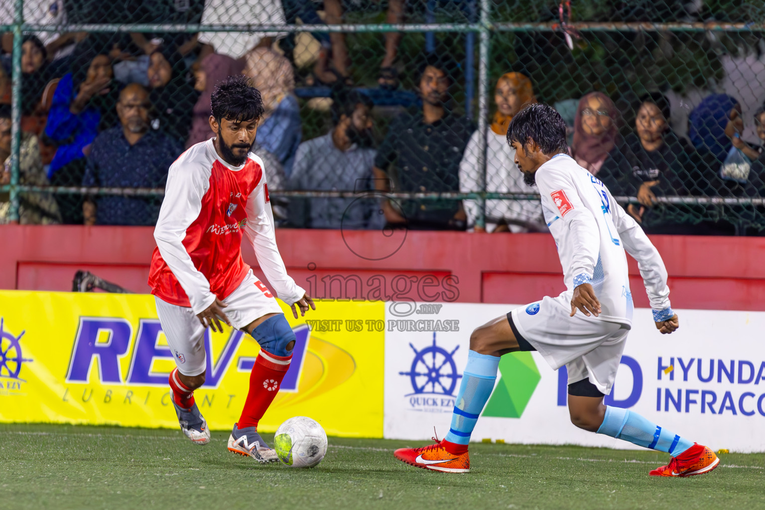 Sh Feydhoo vs N Kendhikulhudhoo on Day 37 of Golden Futsal Challenge 2024 was held on Thursday, 22nd February 2024, in Hulhumale', Maldives
Photos: Ismail Thoriq / images.mv