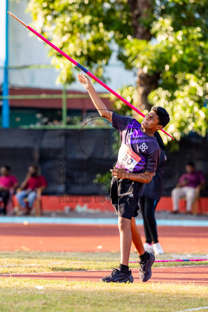 Day 2 of Inter-school Athletics Championship 2025 held in Ekuveni Synthetic Track, Male', Maldives on Tuesday, 07th October 2025. Photos by: Nausham Waheed / Images.mv