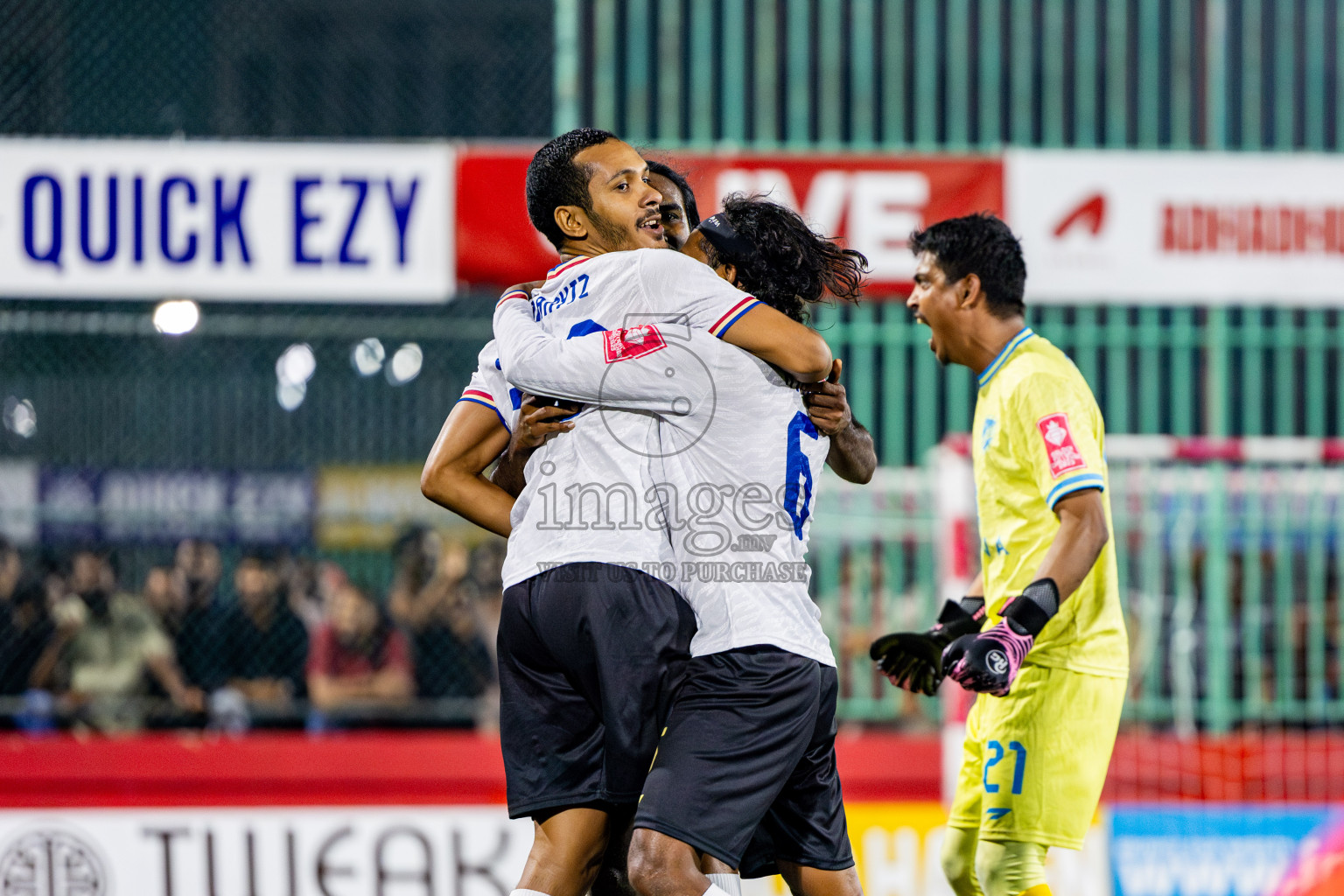 DH Maaenboodhoo vs DH Kudahuvadhoo in Dhaalu Atoll Finals in Day 25 of Golden Futsal Challenge 2025 was held on Wednesday , 28th January 2025, in Hulhumale', Maldives. Photos: Nausham Waheed / images.mv