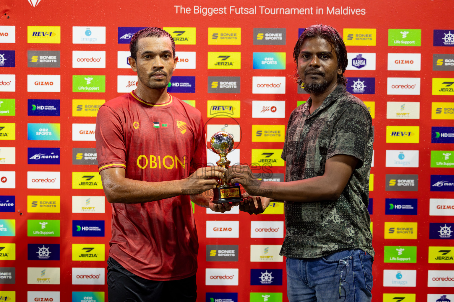 Dh. Kudahuvadhoo VS N. Kendhikulhudhoo in Round of 16 on Day 40 of Golden Futsal Challenge 2024 which was held on Tuesday, 27th February 2024, in Hulhumale', Maldives Photos: Hassan Simah / images.mv