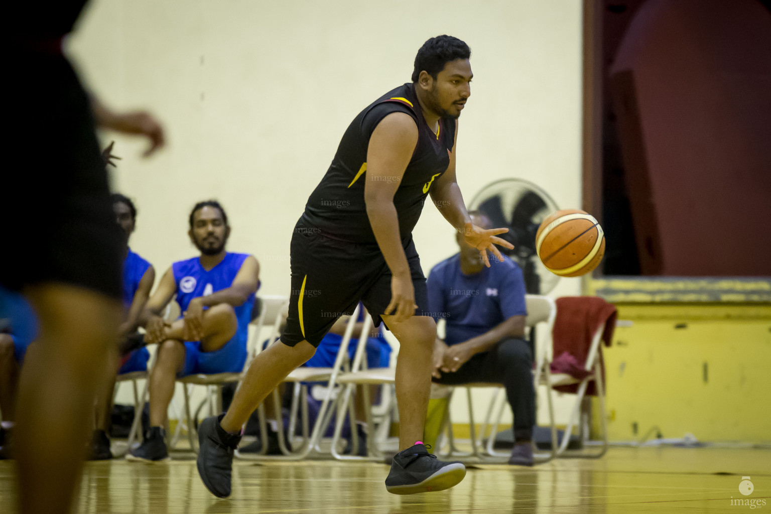 Red Wings BC vs One 30 SC in 27th MBA Championship 2019 (Men's Division) on Wednesday, 13th February 2019 in Male', Maldives. Photos: Ismail Thoriq / images.mv