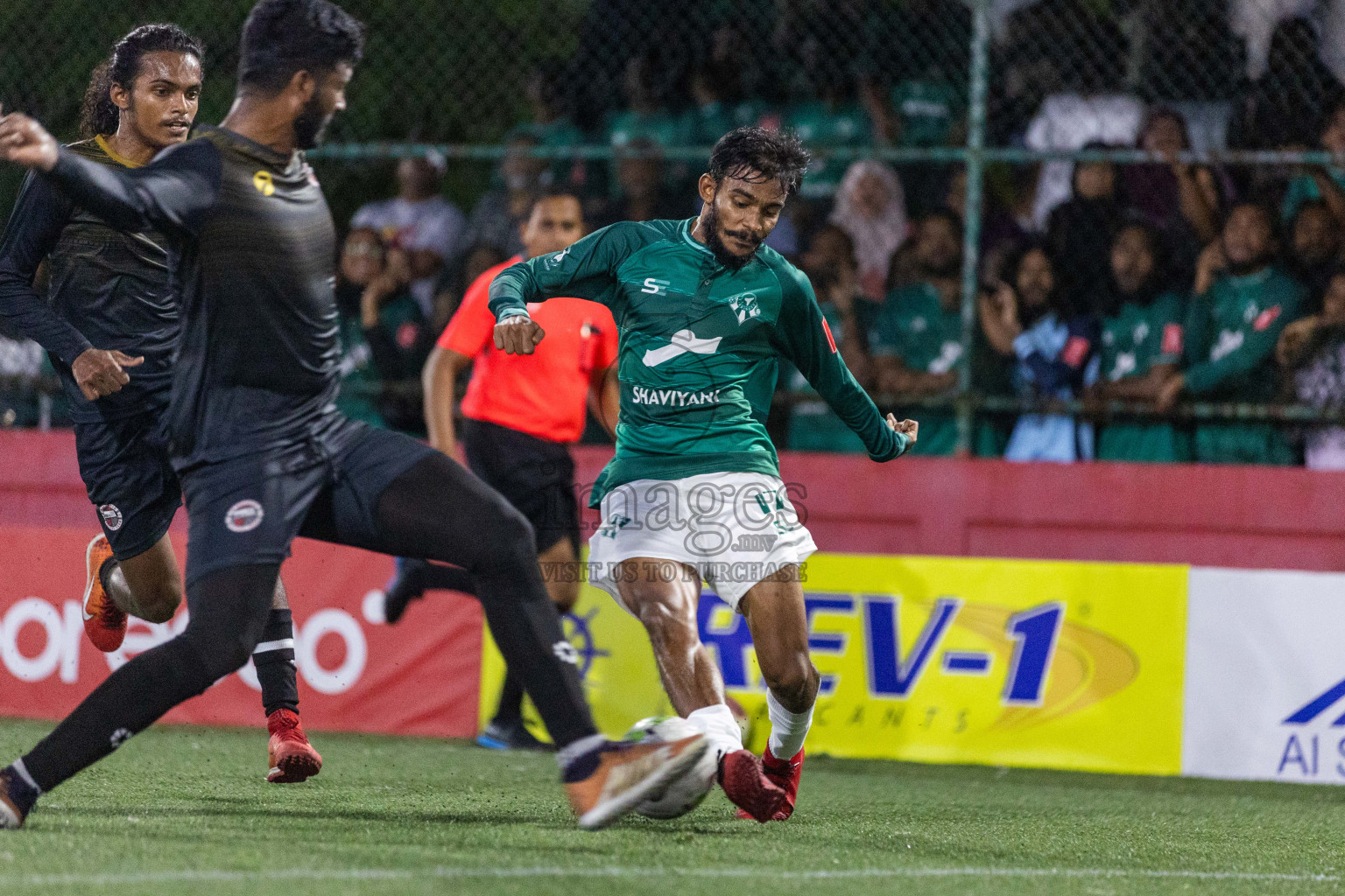 Th Omadhoo vs Th Kinbidhoo in Day 20 of Golden Futsal Challenge 2024 was held on Saturday , 3rd February 2024 in Hulhumale', Maldives Photos: Nausham Waheed / images.mv