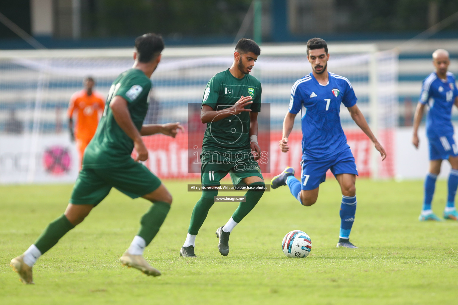 Pakistan vs Kuwait in SAFF Championship 2023 held in Sree Kanteerava Stadium, Bengaluru, India, on Saturday, 24th June 2023. Photos: Nausham Waheed, Hassan Simah / images.mv