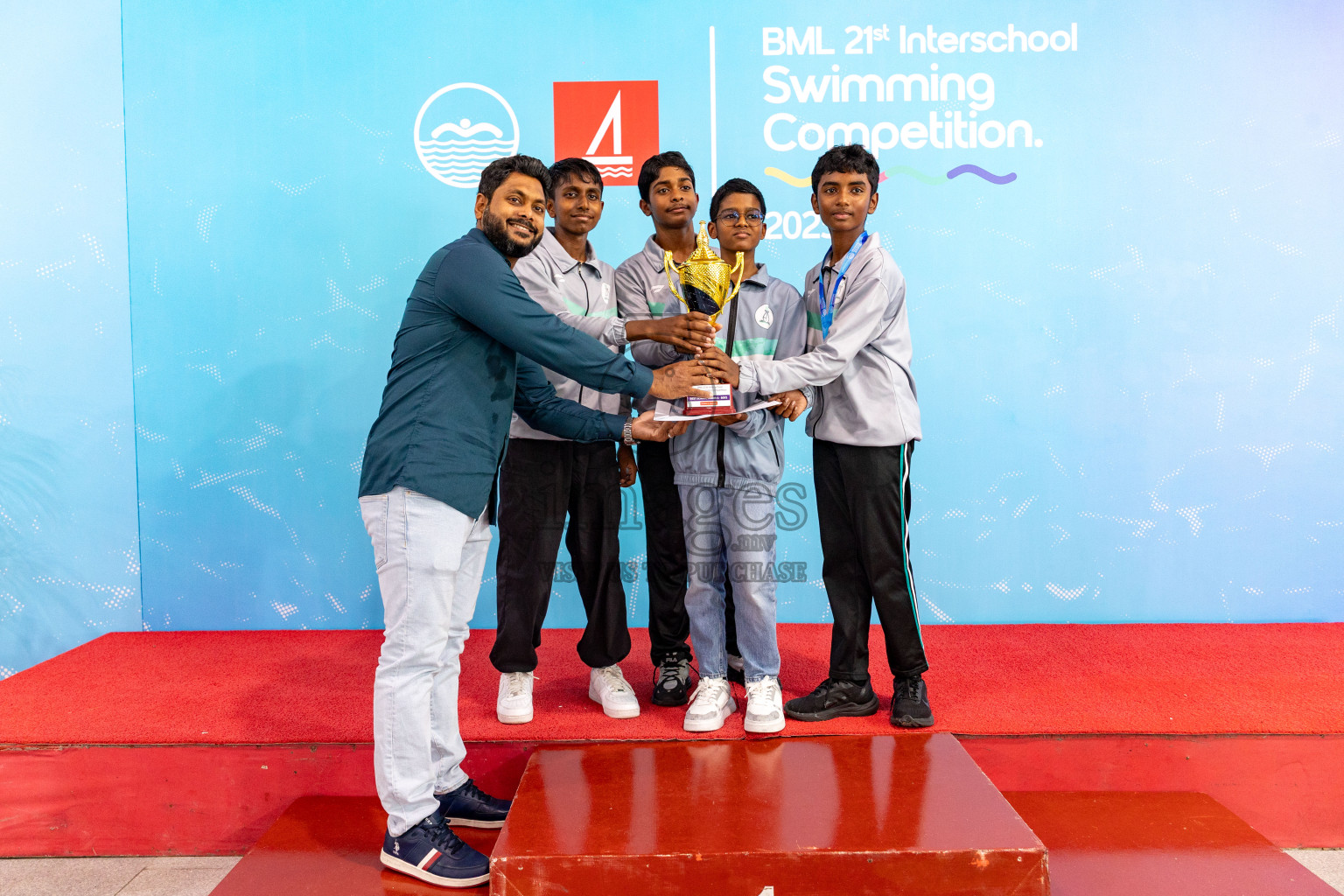 Closing Ceremony of BML 21st Interschool Swimming Competition 2025 .was held in Hulhumale' Swimming Pool, Hulhumale', Maldives on Saturday, 18th October 2025. 
Photos: Hassan Simah / images.mv