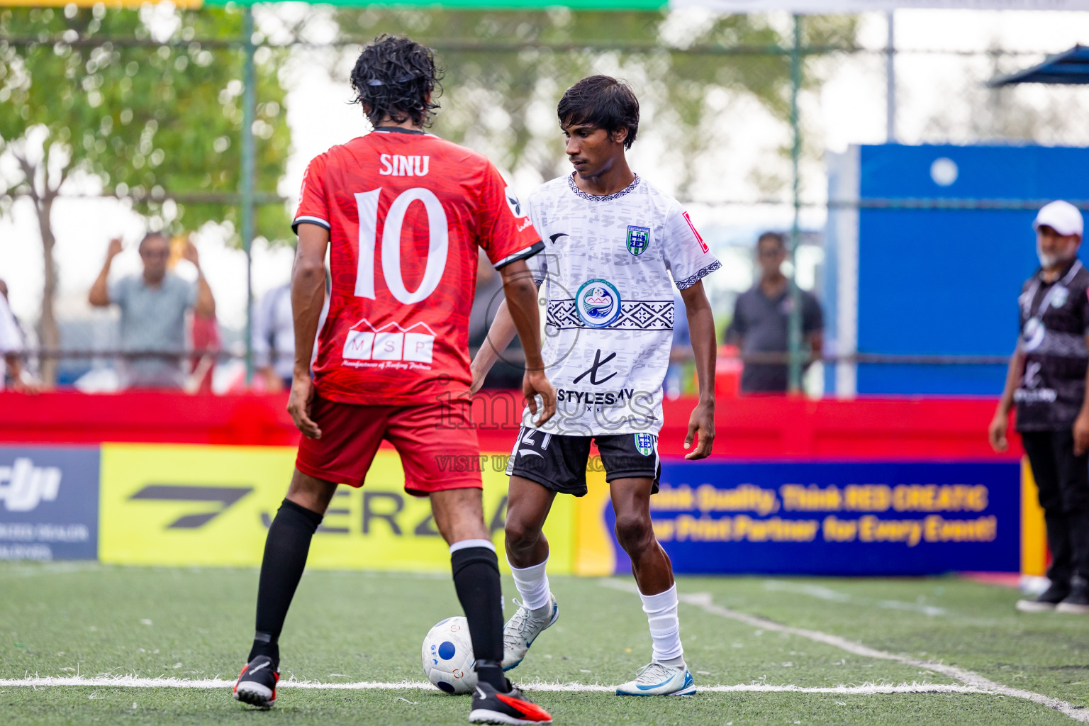 GDh Madaveli vs GDh Faresmaathodaa in Day 12 of Golden Futsal Challenge 2025 was held on Thursday, 16th January 2025, in Hulhumale', Maldives Photos: Nausham Waheed  / images.mv