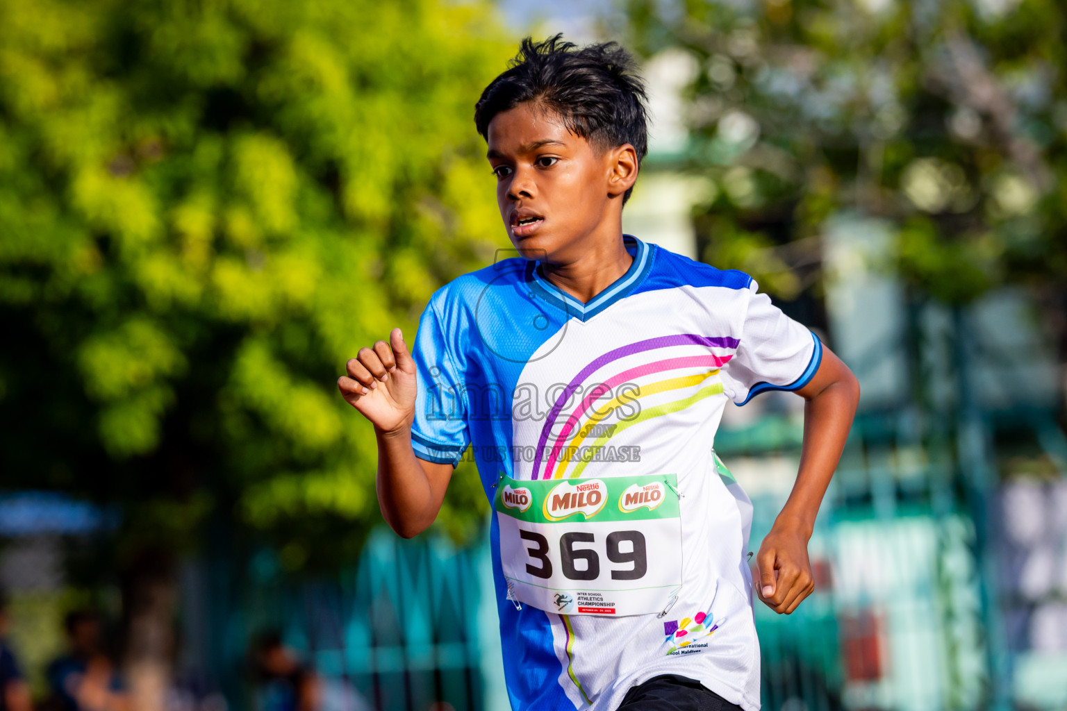 Day 3 of Inter-school Athletics Championship 2025 held in Ekuveni Synthetic Track, Male', Maldives on Wednesday, 08th October 2025. Photos by: Nausham Waheed / Images.mv