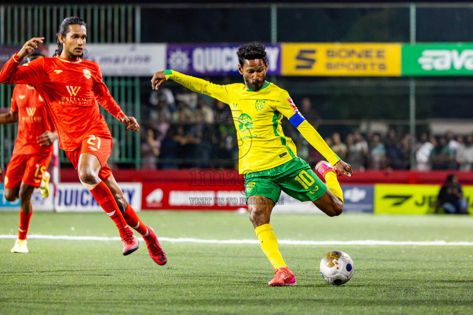 Gdh Vaadhoo vs GA Dhevvadhoo in zone round on Day 32 of Golden Futsal Challenge 2025 was held on Wednesday , 5th February 2025, in Hulhumale', Maldives. Photos: Nausham Waheed / images.mv