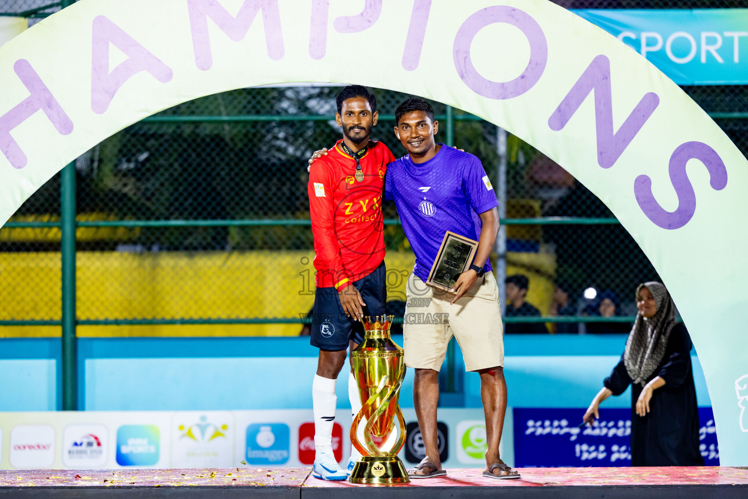 Dee Ess Kay vs Kovigoani in Final of Laamehi Dhiggaru Ekuveri Futsal Challenge 2024 was held on Wednesday, 31st July 2024, at Dhiggaru Futsal Ground, Dhiggaru, Maldives Photos: Nausham Waheed / images.mv