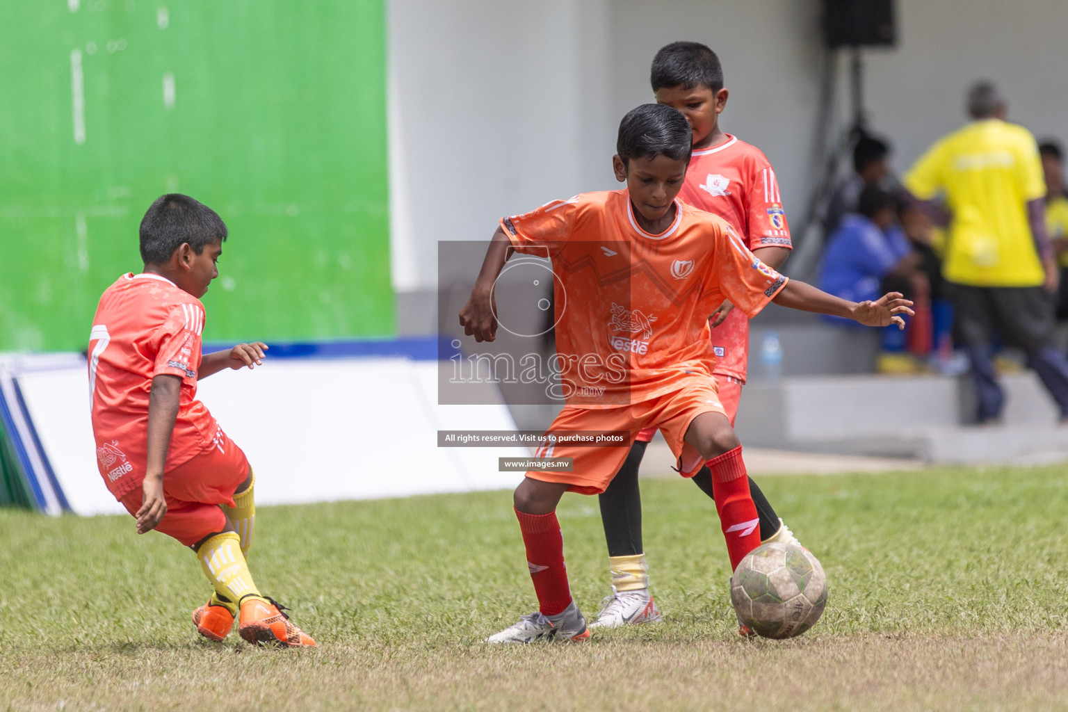 Day 2 of Nestle kids football fiesta, held in Henveyru Football Stadium, Male', Maldives on Thursday, 12th October 2023 Photos: Shuu Abdul Sattar / mages.mv