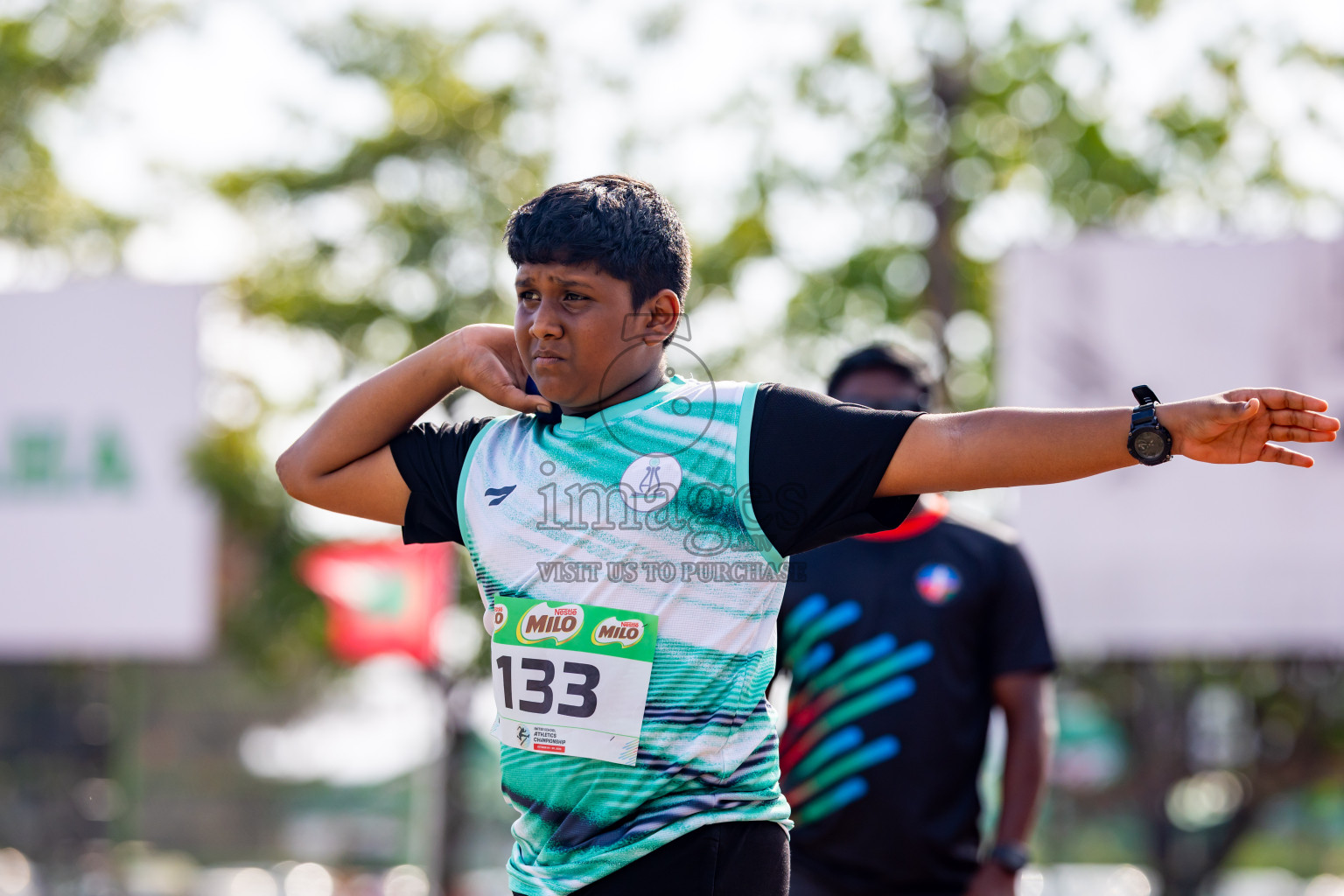 Day 4 of Inter-school Athletics Championship 2025 held in Ekuveni Synthetic Track, Male', Maldives on Thursday, 09th October 2025. Photos by: Nausham Waheed / Images.mv