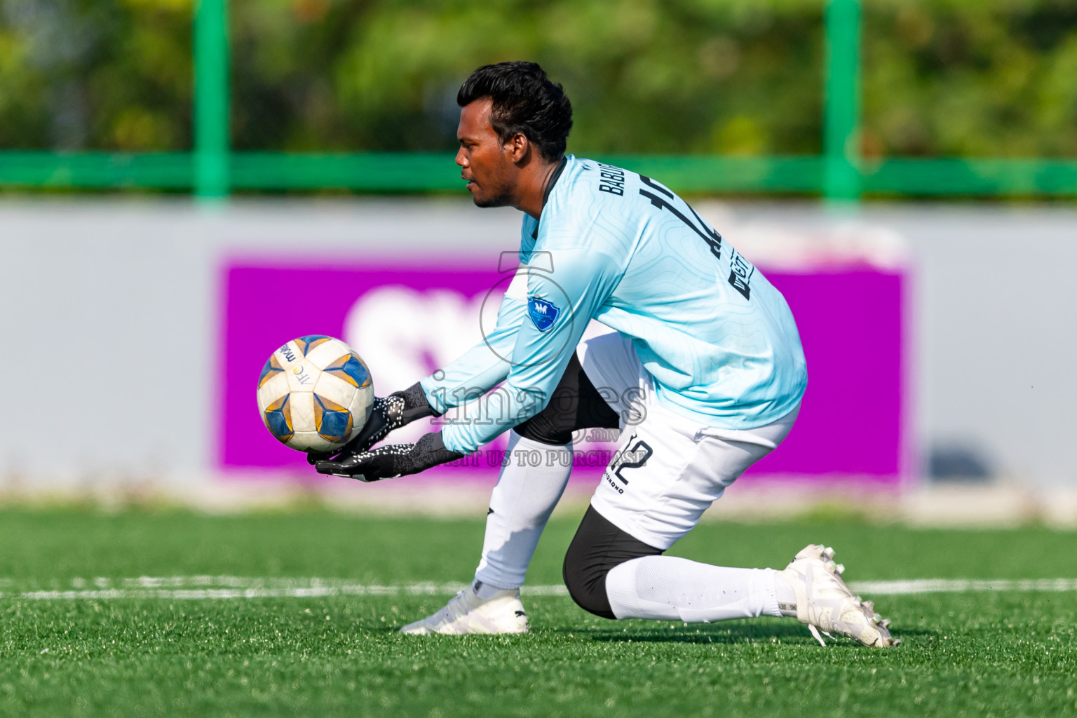 Baburu SC vs Kanmathi Juniors from Semi Final of Manadhoo Council Cup 2024 in N Manadhoo Maldives on Sunday, 25th February 2023. Photos: Nausham Waheed / images.mv