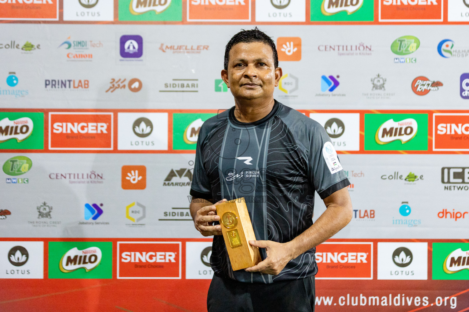 KHAARIJEE VS AGRI RC in Club Maldives Classic 2024 held in Rehendi Futsal Ground, Hulhumale', Maldives on Monday, 9th September 2024. 
Photos: Mohamed Mahfooz Moosa / images.mv