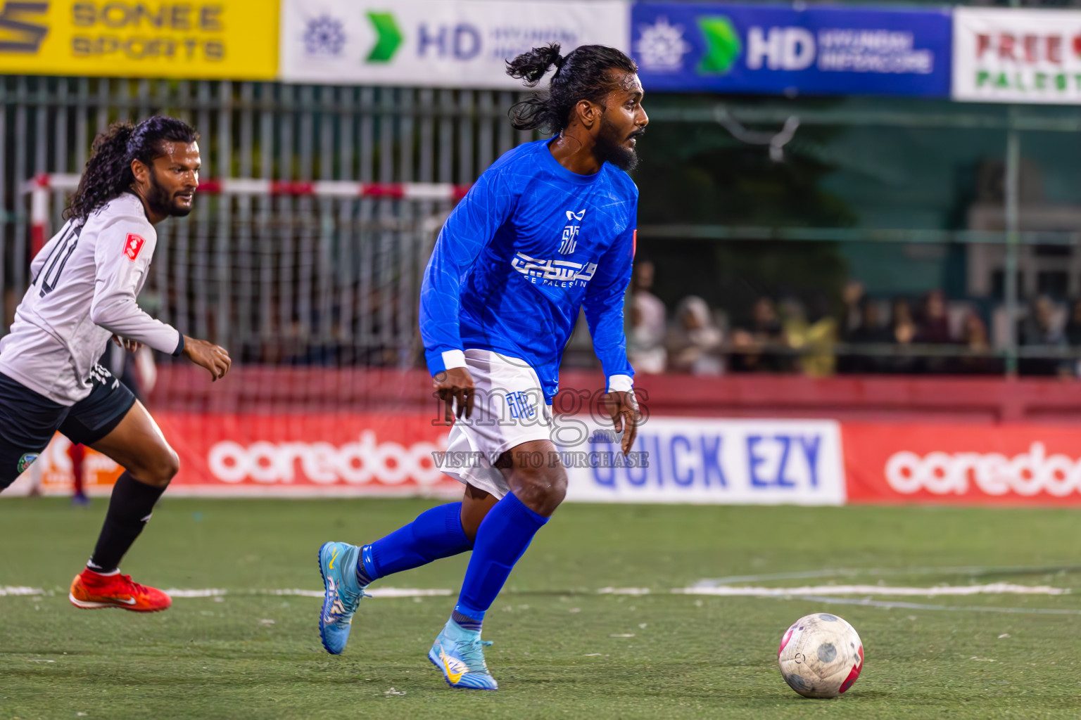 S Hithadhoo vs S Maradhoofeydhoo in Day 21 of Golden Futsal Challenge 2024 was held on Sunday , 4th February 2024 in Hulhumale', Maldives
Photos: Ismail Thoriq / images.mv