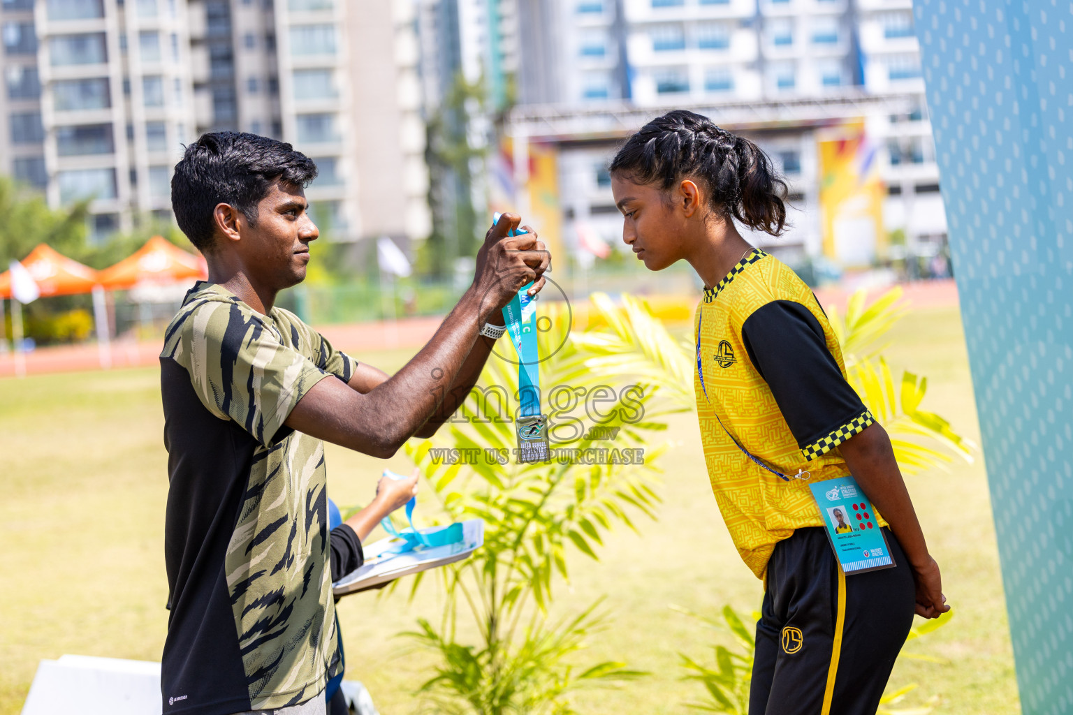 Day 6 of MWSC Interschool Athletics Championships 2024 held in Hulhumale Running Track, Hulhumale, Maldives on Thursday, 14th November 2024. Photos by: Ismail Thoriq / Images.mv