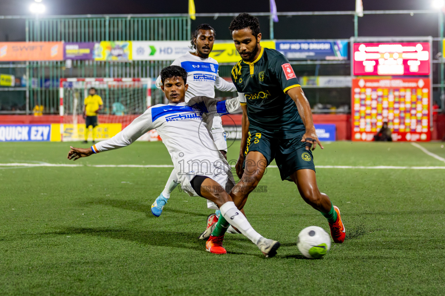 S. Hithadhoo VS Dhandimagu on Day 33 of Golden Futsal Challenge 2024, held on Sunday, 18th February 2024, in Hulhumale', Maldives Photos: Hassan Simah / images.mv