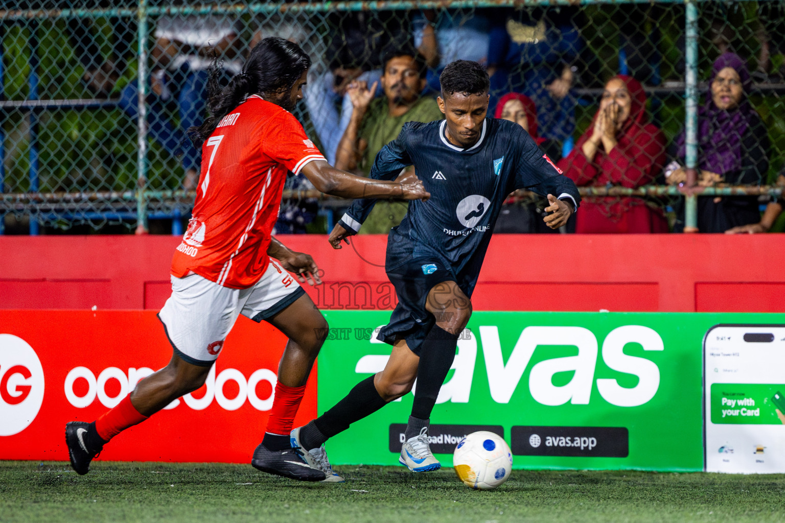 Th Kandoodhoo vs Th Gaadhiffushi in Day 10 of Golden Futsal Challenge 2025 was held on Tuesday, 14th January 2025, in Hulhumale', Maldives Photos: Nausham Waheed / images.mv