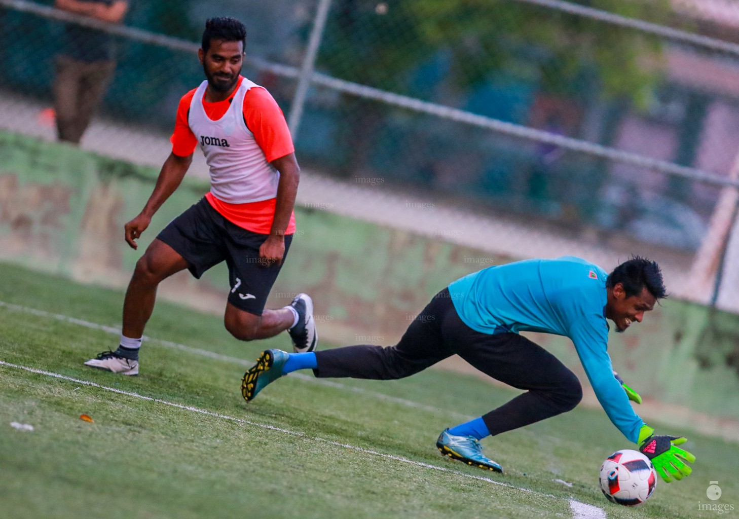 Asian Cup Qualification official practice session, Maldives and Laos in Male', Maldives, Monday, September. 05 , 2016. (Images.mv Photo/ Abdulla Abeedh).