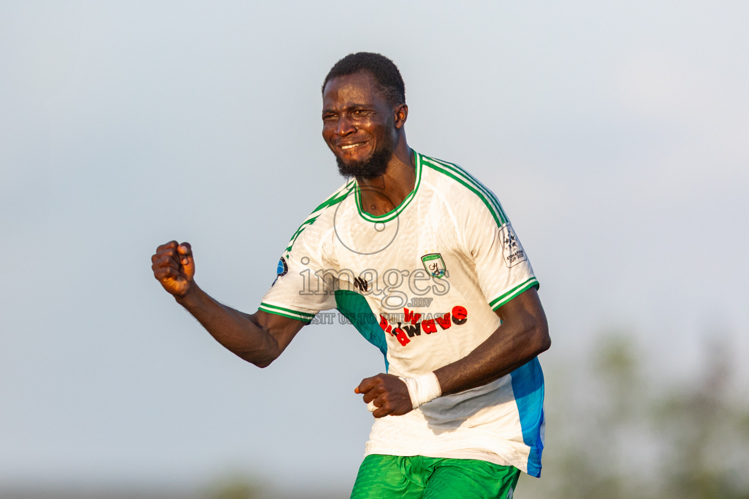 Huss Songun Football Team vs CC Sports Club in Day 2 of Eydhafushi Cup 2025 held in Eydhafushi Football Stadium at B. Eydhafushi, Maldives on Saturday, 6th September 2025. Photos: Mohamed Mahfouz Moosa / images.mv