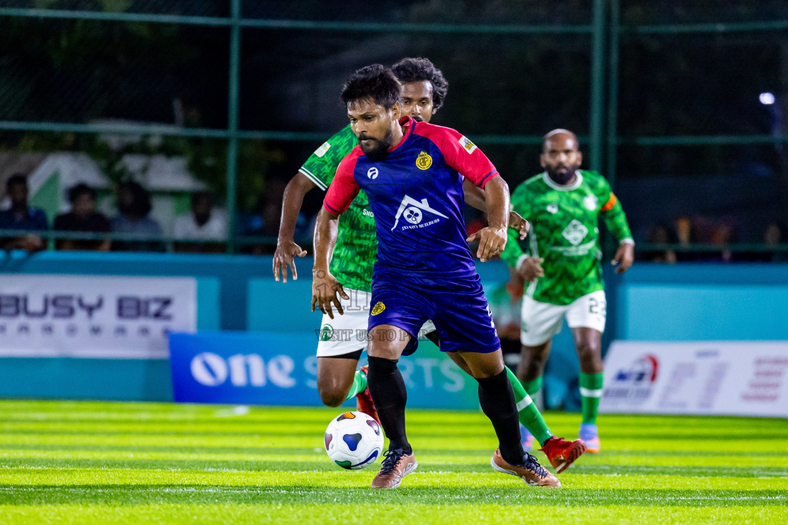 Fools SC vs FC Baaz in Day 2 of Laamehi Dhiggaru Ekuveri Futsal Challenge 2024 was held on Saturday, 27th July 2024, at Dhiggaru Futsal Ground, Dhiggaru, Maldives Photos: Nausham Waheed / images.mv