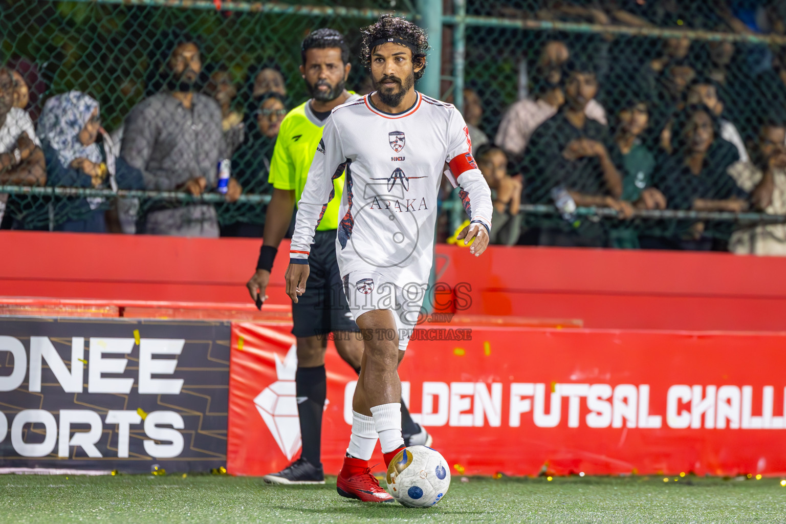Sh Milandhoo vs R Inguraidhoo in Zone Round on Day 27 of Golden Futsal Challenge 2025 was held on Friday , 31st January 2025, in Hulhumale', Maldives. Photos: Ismail Thoriq / images.mv