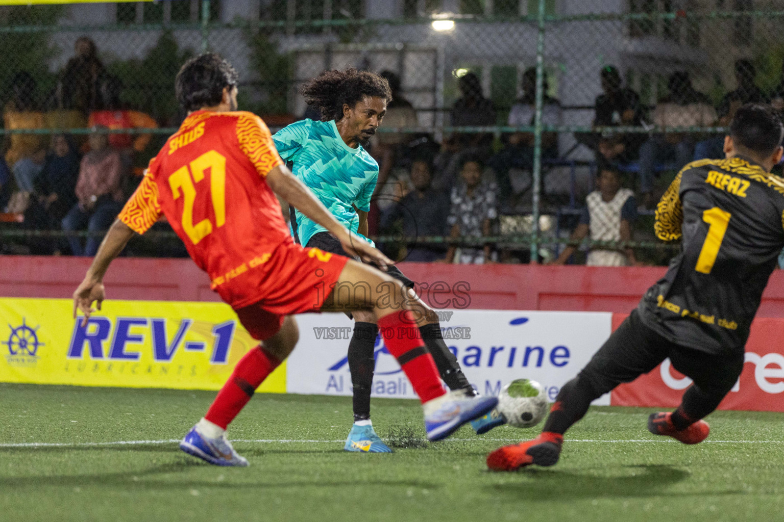 S Maradhoo VS S Maradhoofeydhoo in Day 13 of Golden Futsal Challenge 2024 was held on Saturday, 27th January 2024, in Hulhumale', Maldives Photos: Nausham Waheed / images.mv