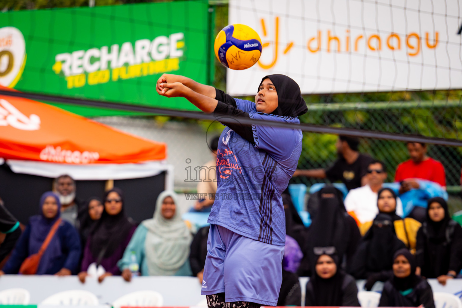 Villingili Z Jamiyya vs Club Volleyball in the Finals of Milo National Junior Volleyball Championship 2025 Woman's Division was held on Sunday, 30th November 2025 at Ekuveni Turf Court Male', Maldives. Photos: Nausham Waheed / images.mv
