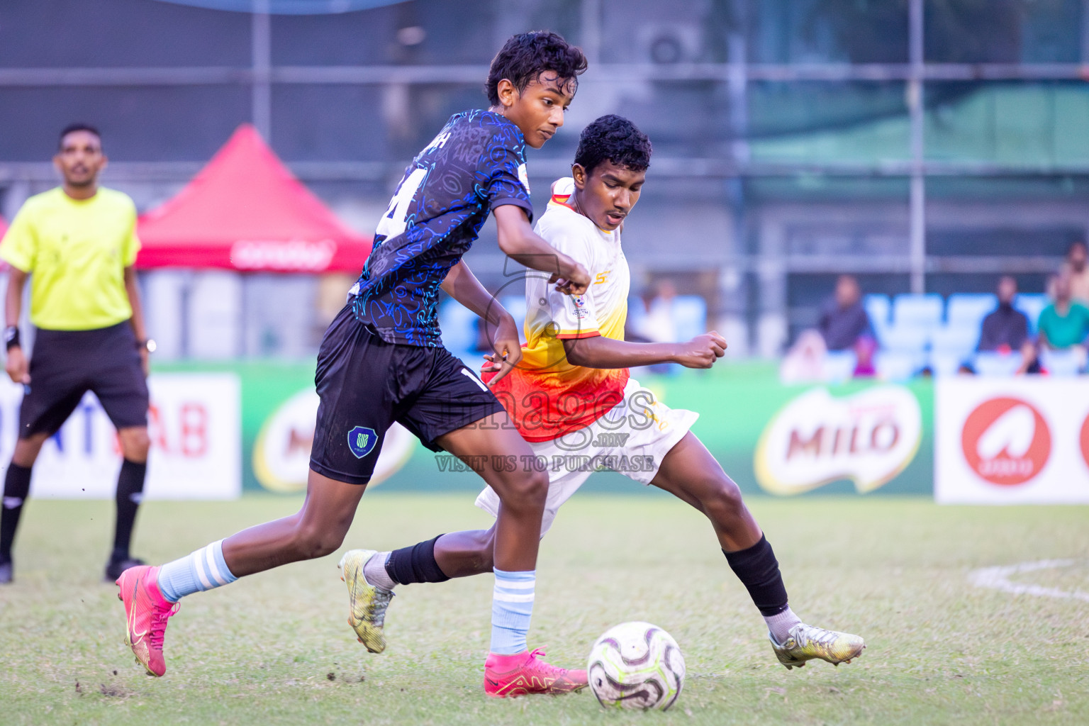 Club Eagles vs Super United Sports (U14) in Day 4 of Dhivehi Youth League 2024 held at Henveiru Stadium on Thursday, 28th November 2024. Photos: Shuu Abdul Sattar/ Images.mv