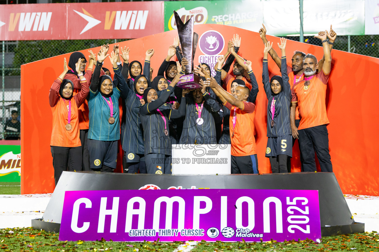 Prison Club vs Team MACL in Eighteen Thirty Classic of Club Maldives 2025 was held in Rehendhi Futsal Ground, Hulhumale', Maldives on Tuesday, 16th September 2025. Photos: Mohamed Mahfooz Moosa / images.mv