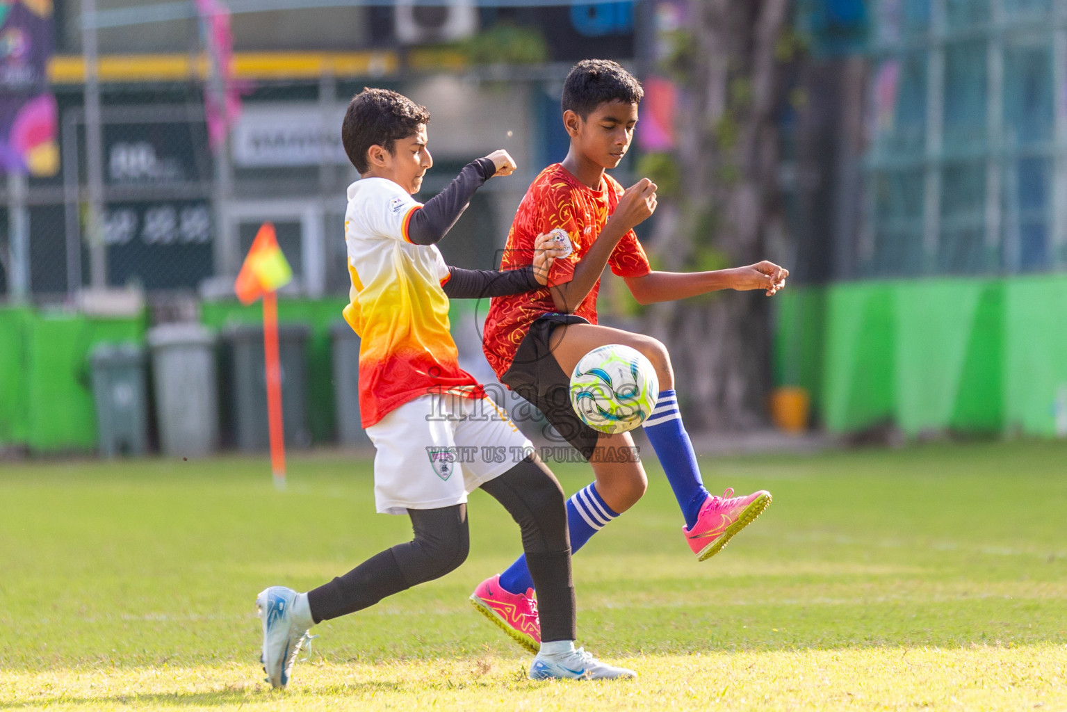 Club Eagles vs Super United Sports (U12) in Day 4 of Dhivehi Youth League 2024 held at Henveiru Stadium on Thursday, 28th November 2024. Photos: Shuu Abdul Sattar/ Images.mv