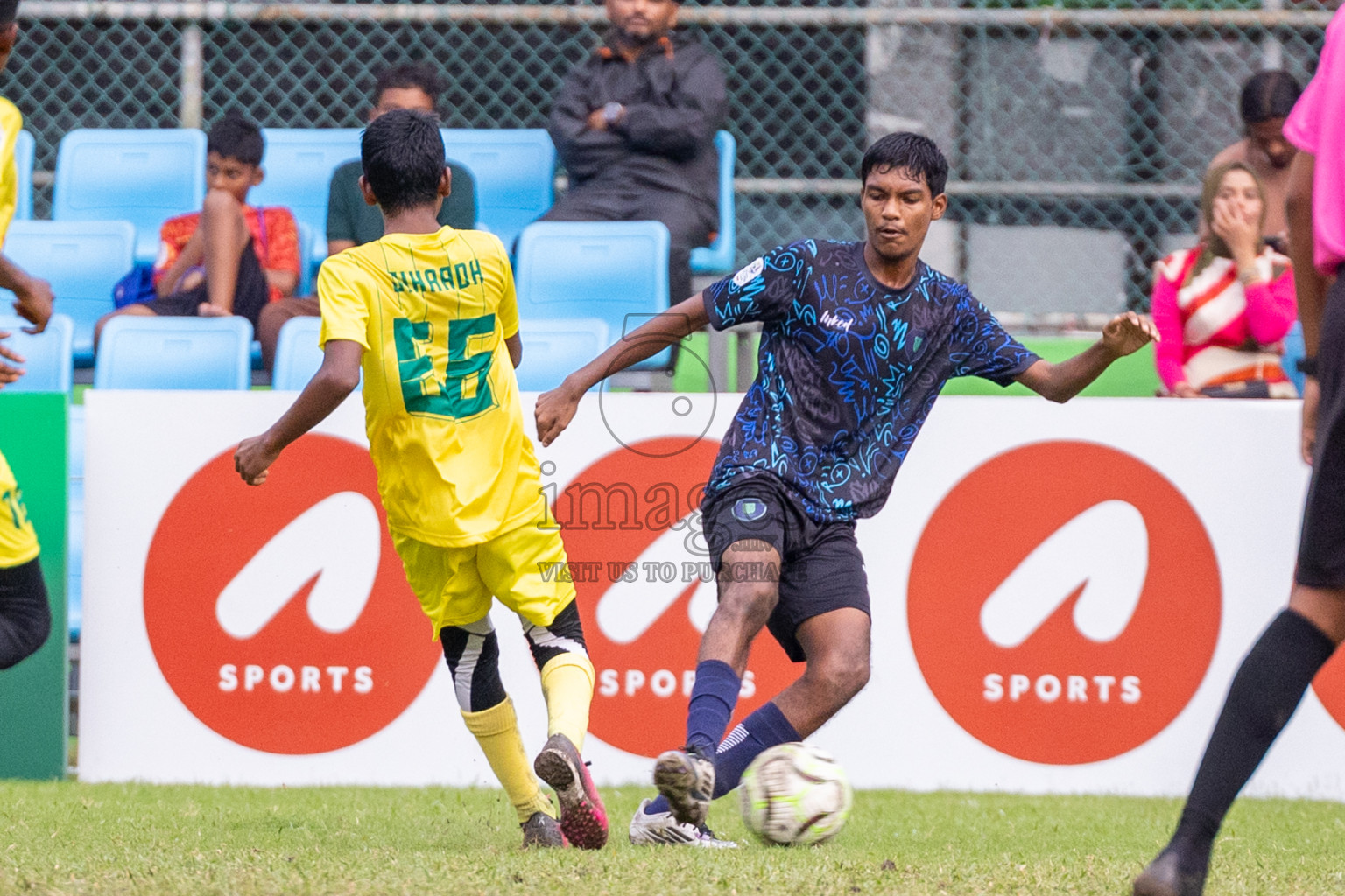 Maziya SRC vs Super United Sports (U14)  in day 6 of Dhivehi Youth League 2024 held at Henveiru Stadium on Saturday 30th November 2024. Photos: Ismail Thoriq / Images.mv