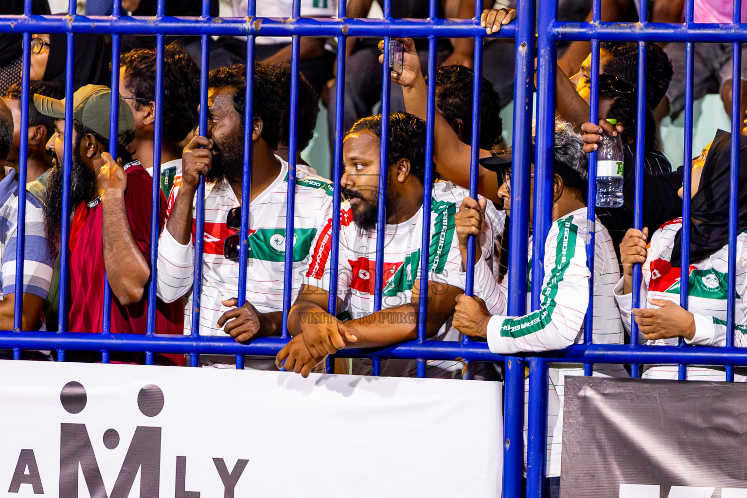 Kamadhoo vs Goidhoo in Day 3 of Better in Baa Futsal Fiesta 2025 Men's division held in B. Eydhafushi, Maldives on Friday, 7th November 2025. Photos: Nausham Waheed / images.mv