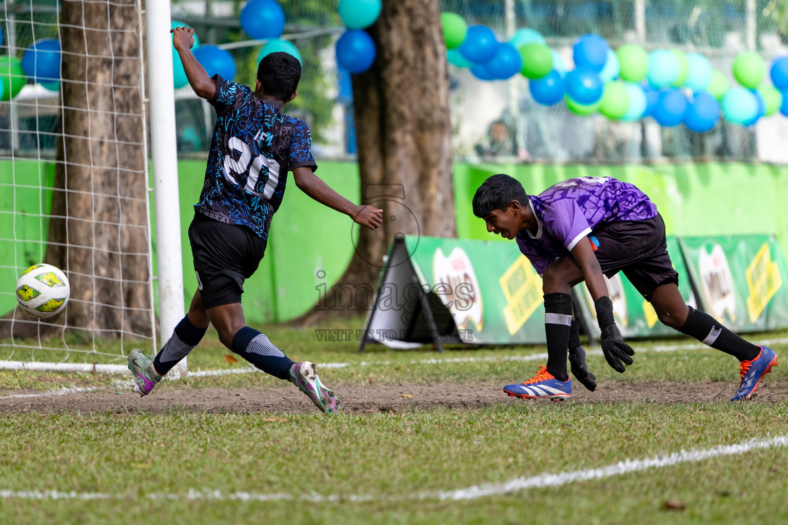 Day 4 of MILO Academy Championship 2024 (U-14) was held in Henveyru Stadium, Male', Maldives on Sunday, 3rd November 2024. Photos: Hassan Simah / Images.mv