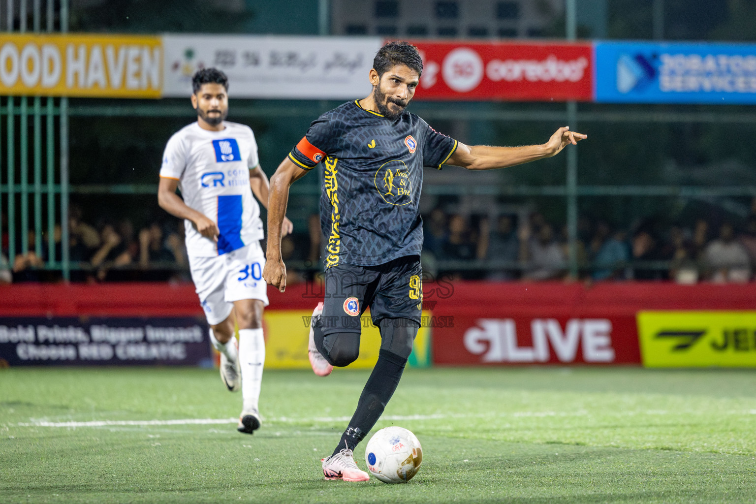 S. Hithadhoo VS S. Maradhoo in Day 7 of Golden Futsal Challenge 2025 was held on Saturday, 11th January 2025, in Hulhumale', Maldives Photos: Hassan Simah / images.mv