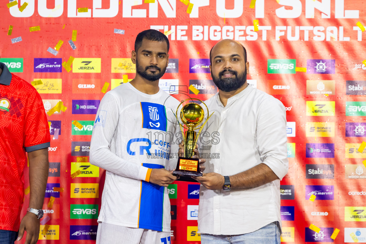 S Feydhoo vs S Hithadhoo in Seenu Atoll Final in Day 24 of Golden Futsal Challenge 2025 was held on Tuesday , 28th January 2025, in Hulhumale', Maldives. Photos: Nausham Waheed / images.mv