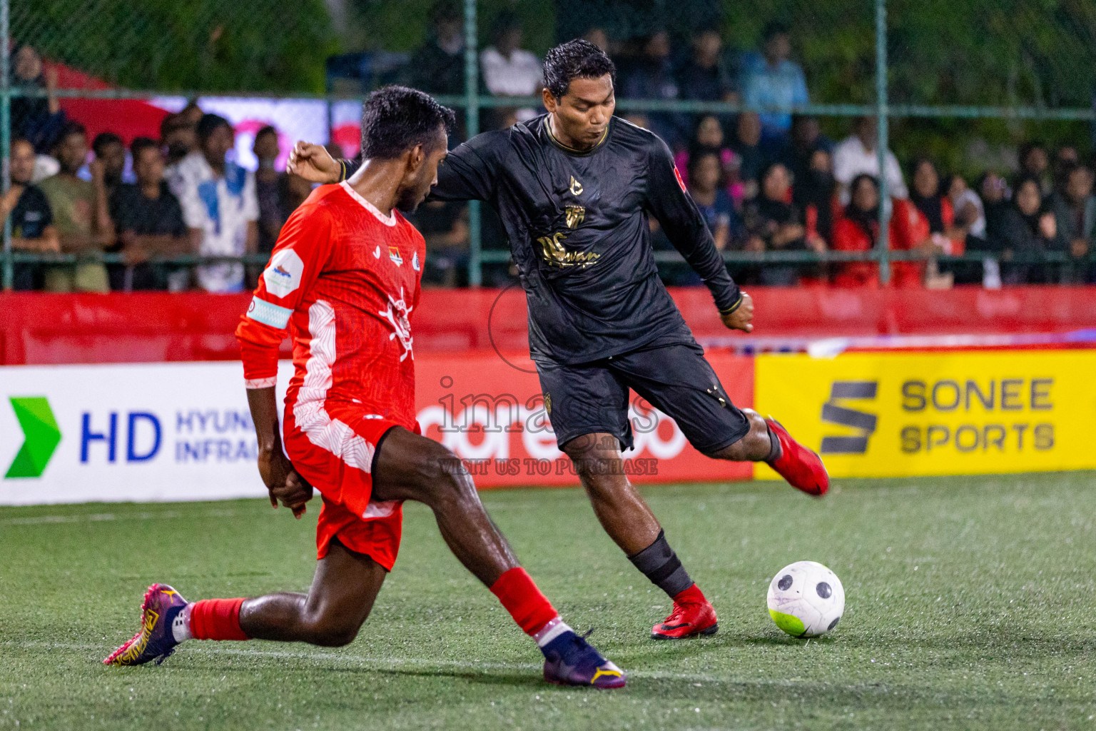 HA Maarandhoo vs HA Utheem in Day 17 of Golden Futsal Challenge 2024 was held on Wednesday, 31st January 2024, in Hulhumale', Maldives Photos: Hassan Simah / images.mv