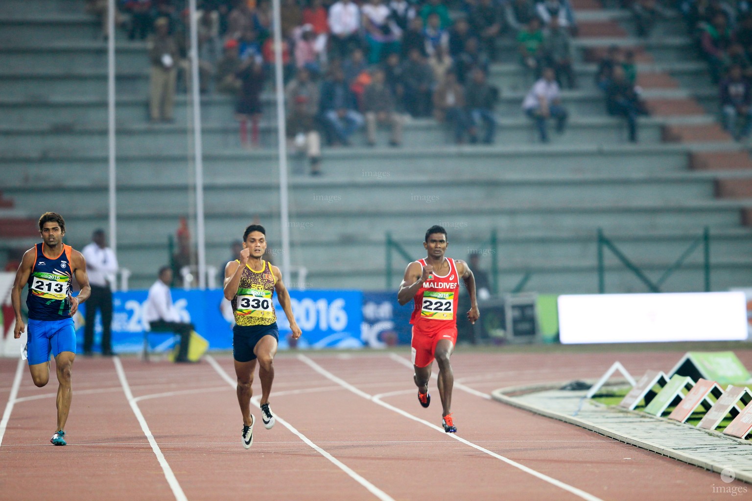 Hassan Saaid runs in the 200m heats in the South Asian Games in Guwahati, India, Thursday, February. 11, 2016. (Images.mv Photo/ Hussain Sinan).
