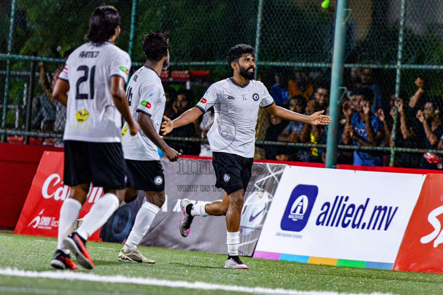 TEAM MMA vs CLUB 220 in the Semi-finals of Club Maldives Classic 2024 held in Rehendi Futsal Ground, Hulhumale', Maldives on Tuesday, 19th September 2024. 
Photos: Nausham Waheed / images.mv