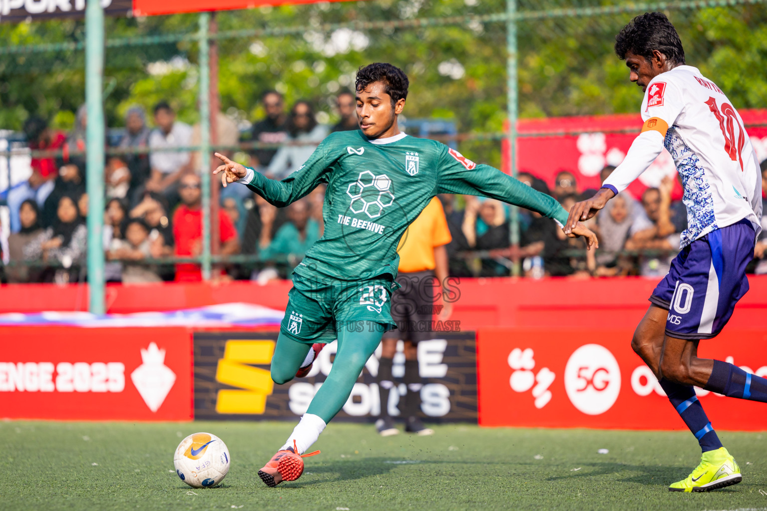 Th Thimarafushi vs Th Vilufushi in Day 14 of Golden Futsal Challenge 2025 was held on Saturday, 18th January 2025, in Hulhumale', Maldives. Photos: Nausham Waheed / images.mv
