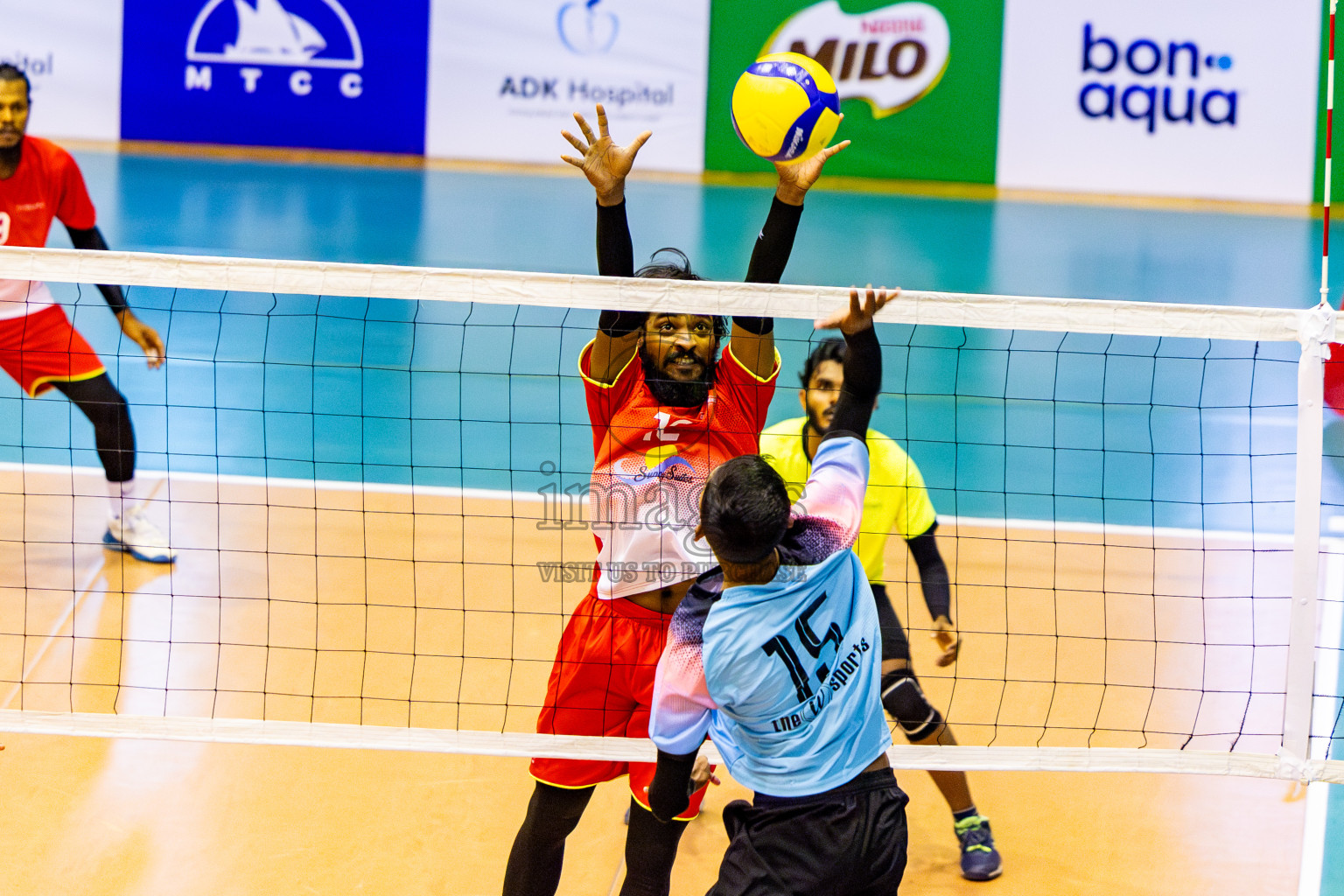 City Sports Club vs Blues for Volleyball in Day 3 of MILO VAM Cup 2024 Men's Division was held in Social Center Indoor Hall on Wednesday, 30th October 2024. Photos: Nausham Waheed / images.mv