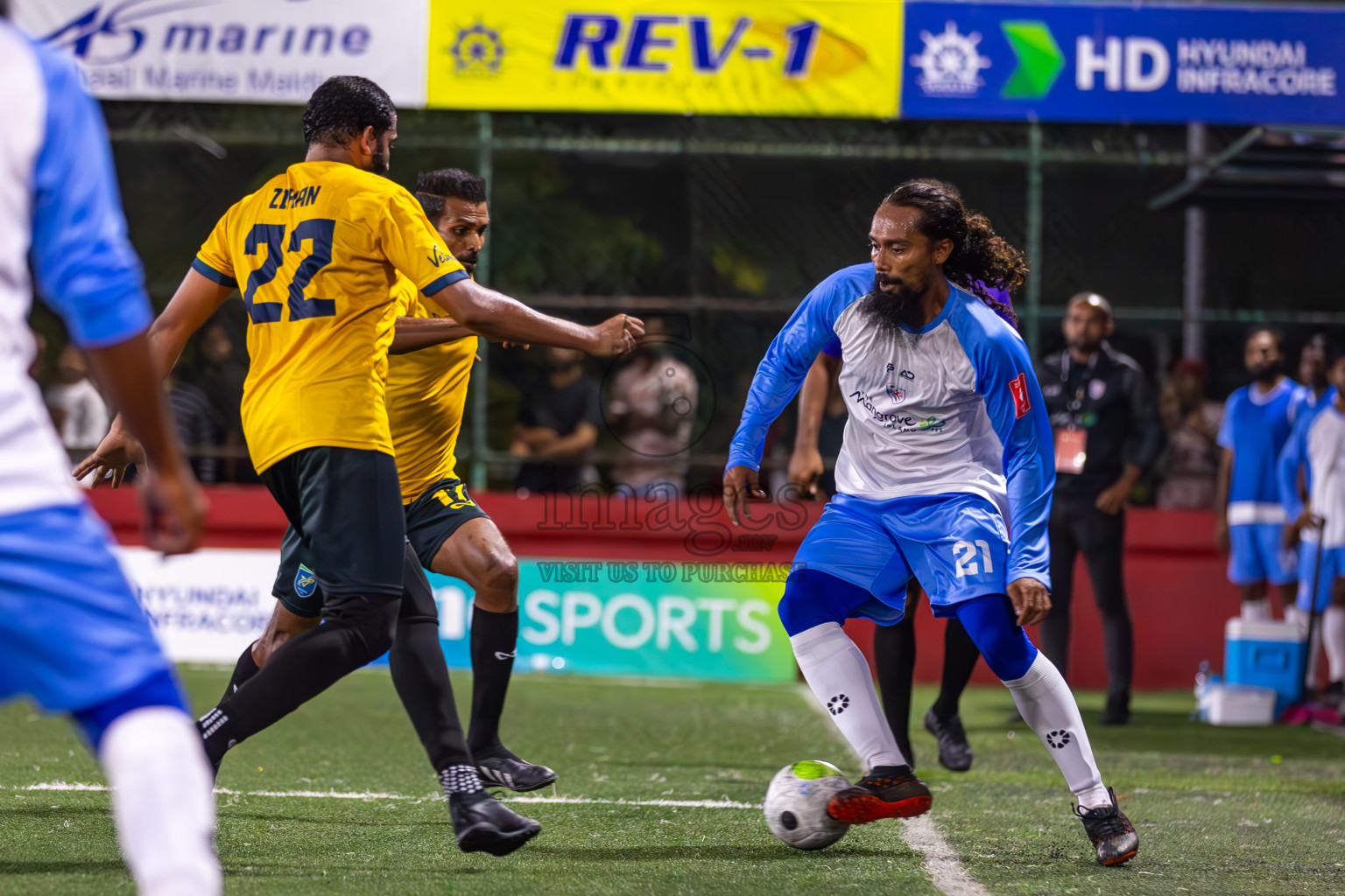 N Kendhikulhudhoo vs N Velidhoo in Day 11 of Golden Futsal Challenge 2024 was held on Thursday, 25th January 2024, in Hulhumale', Maldives
Photos: Ismail Thoriq / images.mv