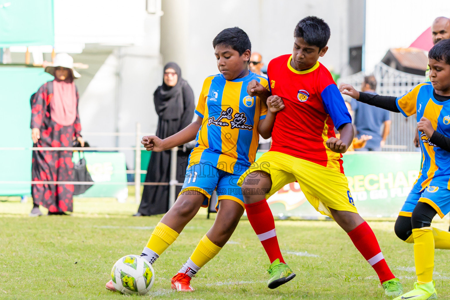 Day 1 of MILO Academy Championship 2025 (U-12) was held at Henveiru Stadium in Male', Maldives on Thursday, 1st May 2025. Photos: Nausham Waheed / images.mv