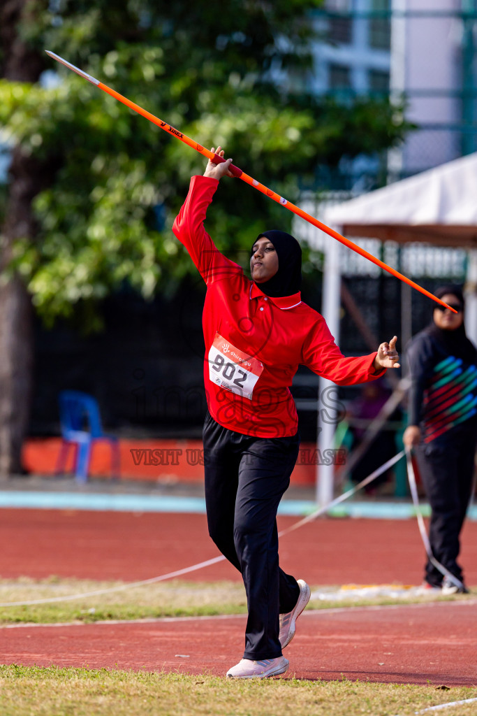 Day 2 of Inter-school Athletics Championship 2025 held in Ekuveni Synthetic Track, Male', Maldives on Tuesday, 07th October 2025. Photos by: Nausham Waheed / Images.mv