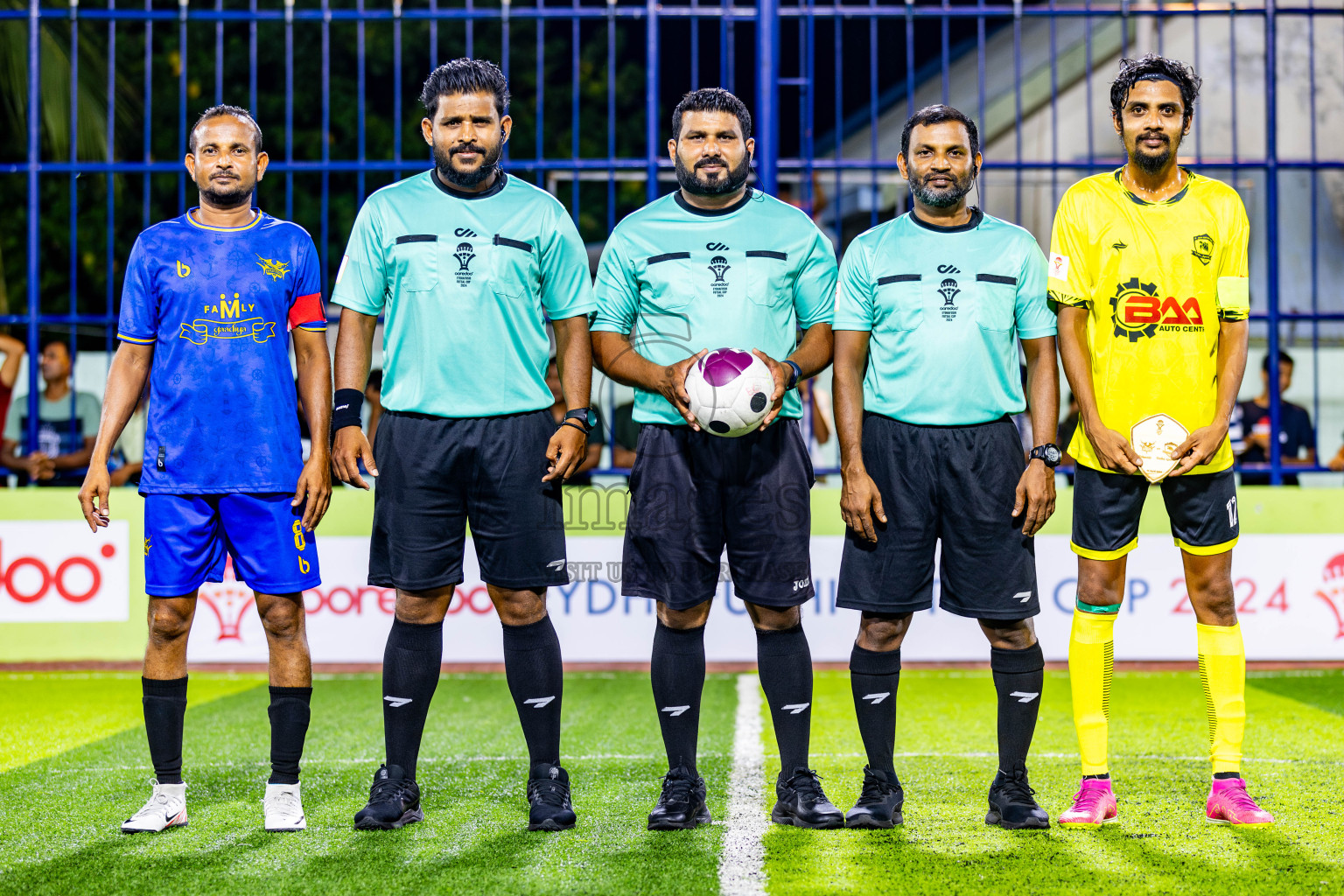 Friends vs Vela Sports Club in Day 3 of Eydhafushi Futsal Cup 2024 was held on Wednesday, 10th April 2024, in B Eydhafushi, Maldives Photos: Nausham Waheed / images.mv