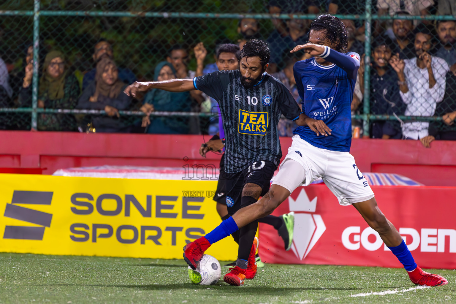 GA Kolamaafushi VS GA Dhevvadhoo in Day 14 of Golden Futsal Challenge 2024 was held on Sunday, 28th January 2024, in Hulhumale', Maldives
Photos: Ismail Thoriq / images.mv