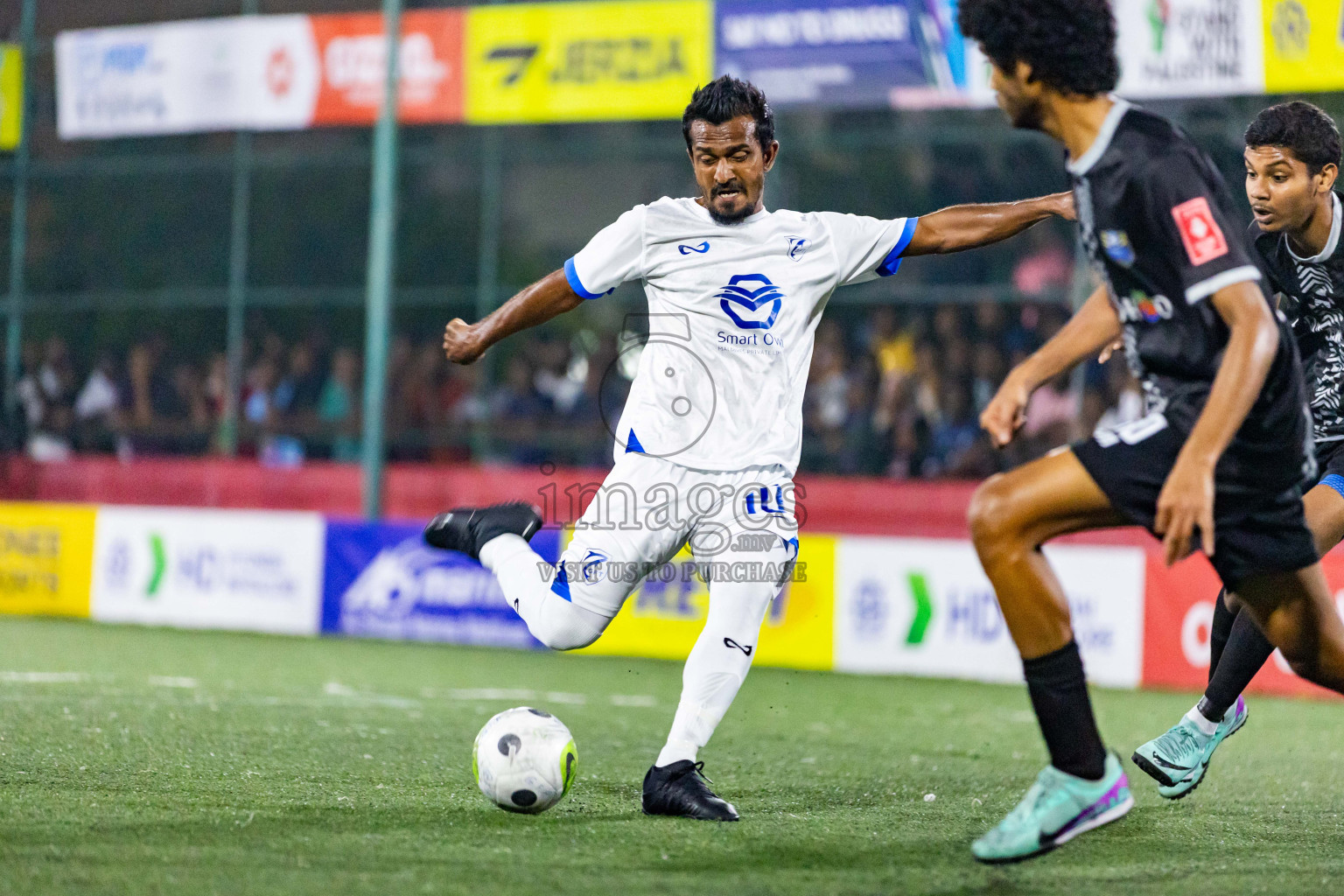 K Gaafaru vs K Guraidhoo in Day 28 of Golden Futsal Challenge 2024 was held on Sunday , 11th February 2024 in Hulhumale', Maldives Photos: Nausham Waheed / images.mv