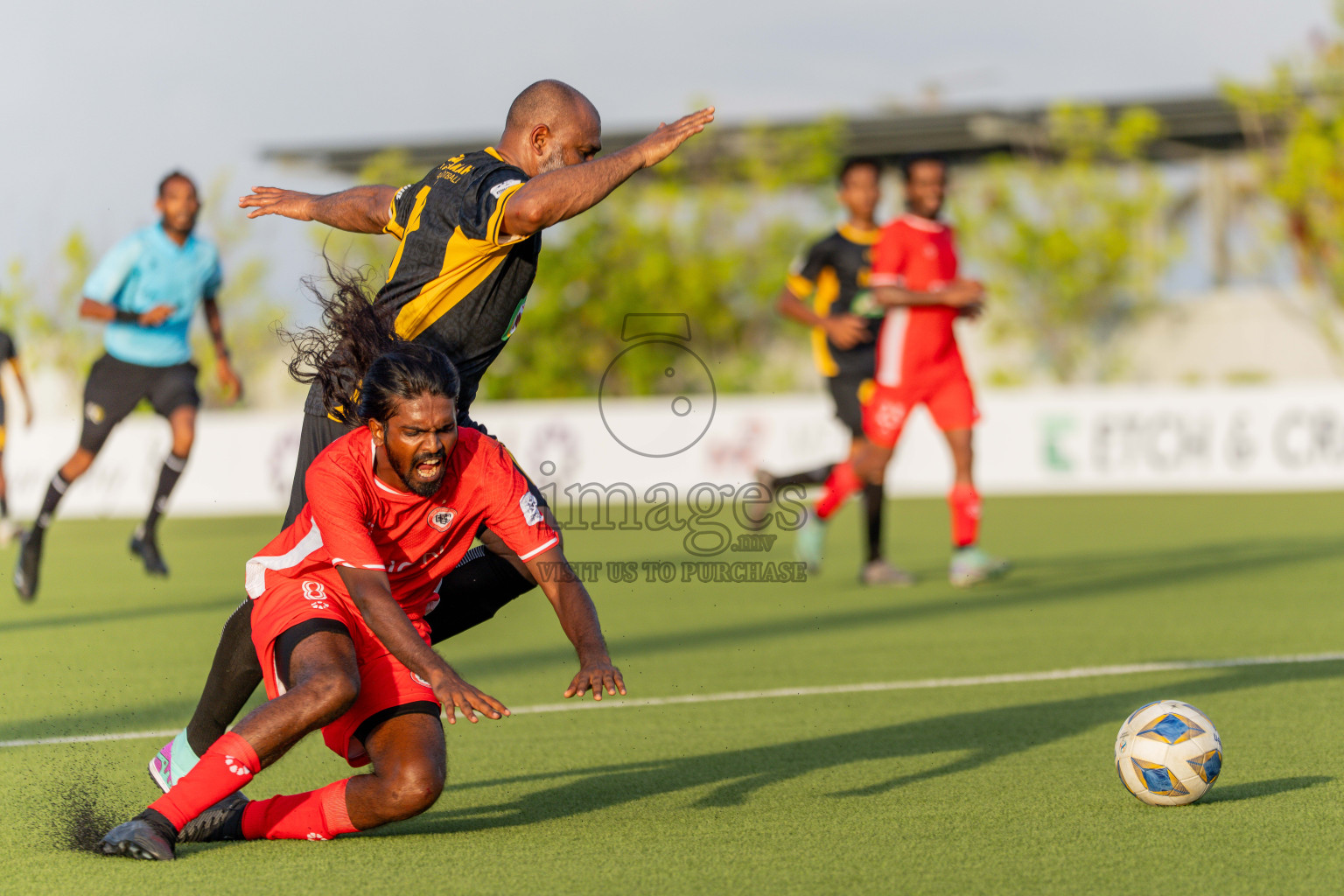 CC Sports Club VS Aajeelakah Eydhafushi FA in Day 6 of Eydhafushi Cup 2025 held in Eydhafushi Football Stadium at B. Eydhafushi, Maldives on Wednesday, 10th September 2025. Photos: Arif Rasheed / images.mv